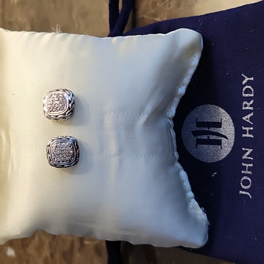 Authentic John Hardy Carved Design Diamond Earrings